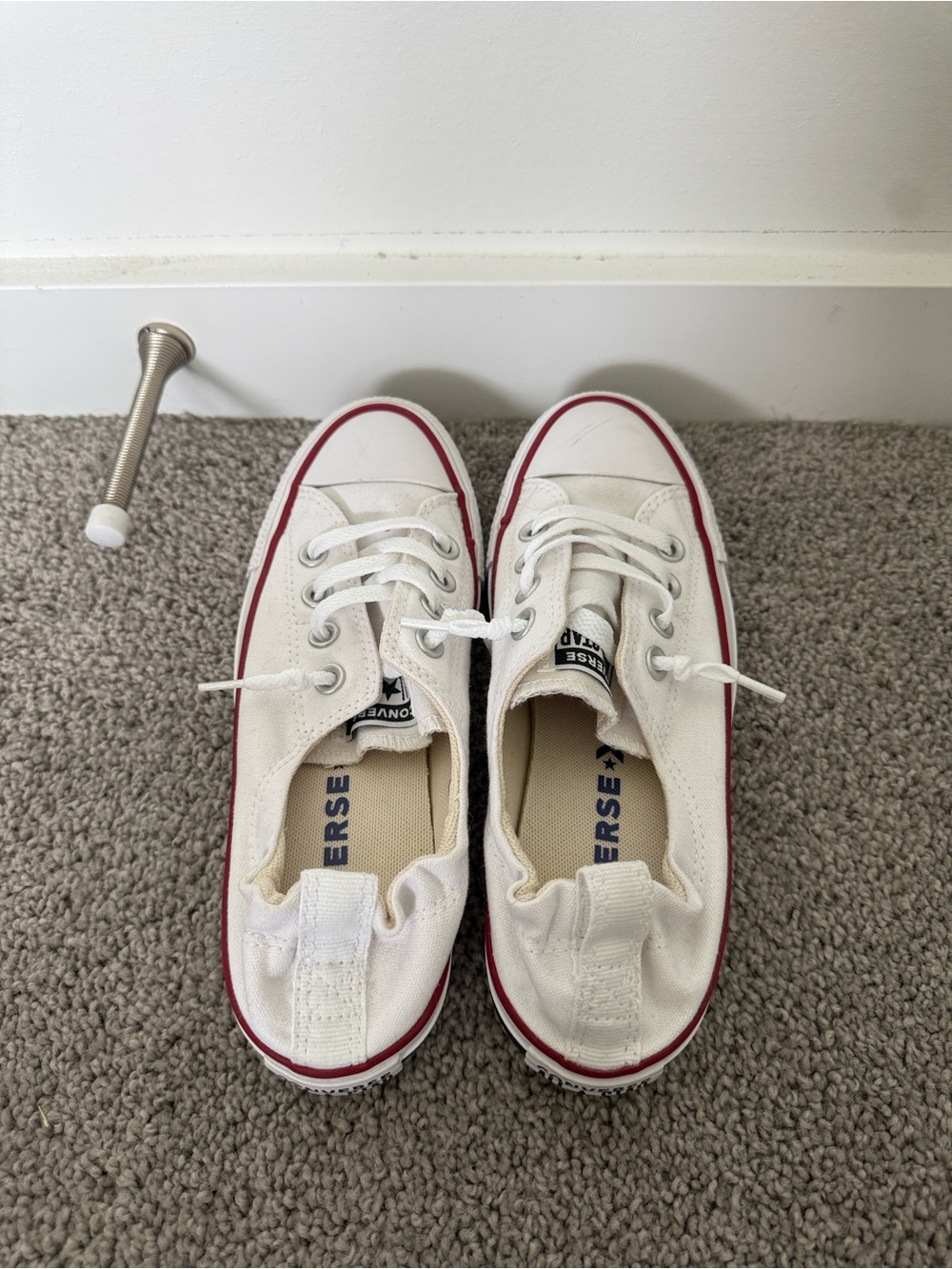 Converse Low Top Sneakers in Off-White with Red Trim